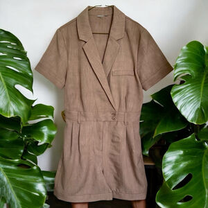 Simons Romper Size 18 Inches Pit To Pit